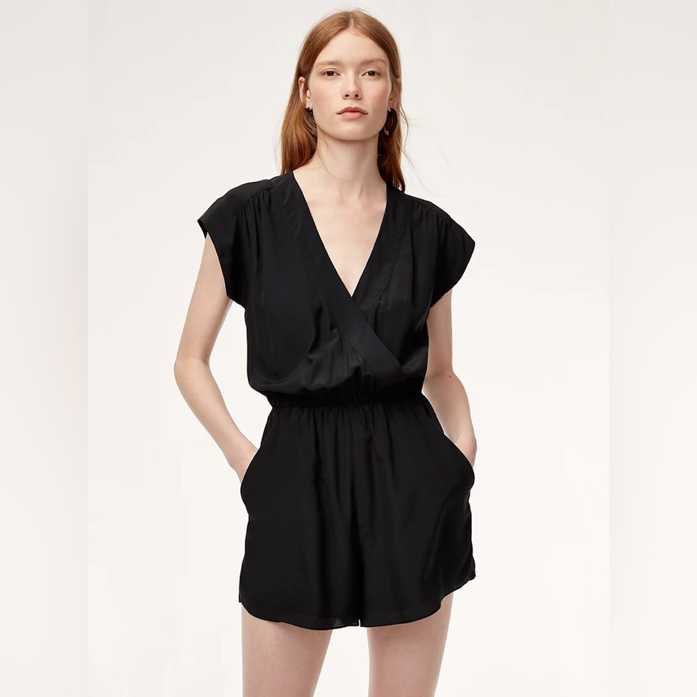 Aritzia Babaton Silk Corbett Romper XS